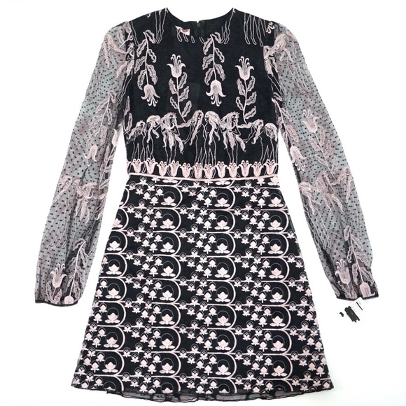 Giamba Dresses & Skirts - Giamba Embroidered Mesh Lace Long Sleeve Dress